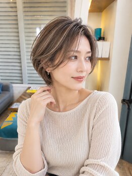 クレメンテ バイ ロスタ(Clemente by Rosta)の写真/大人女性の“似合う”を叶える♪透明感カラー×似合わせカットで上品な艶髪へ