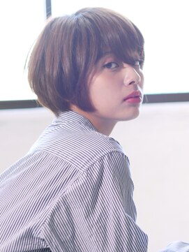 アンダートゥリー(_TREE) 大人ショートボブ「ラシュレ×抜け感」