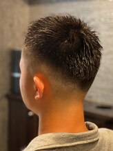 エグゼグティブクラブ 麻布十番(EXECUTIVE CLUB) フェードスタイル<理容室><麻布十番/メンズ/バーバー/床屋>