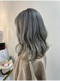 ダブルカラー　ハイライト　インナーカラー　ホワイトグレー