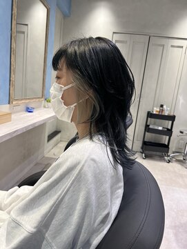 アソビ 表参道(ASOBI) ダブルカラー インナーカラー シルバー ウルフカット