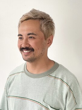 シルフィ(sylph) メンズショート ブリーチ ベリーショート 金髪 4