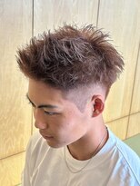 ニアウ 伊勢崎連取店(Niau)&nbsp;波巻きスパイラルパーマツイストスパイラルパーマシャドウパーマ