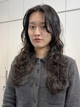 ロンドアンメゾン 原宿(Lond un Maison.) デザインパーマ◎ロング/顔まわりレイヤー[原宿]