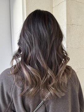 イマイ ケイアウラ(imaii k-aura) レイヤーロング/グラデーションカラー/外国人風