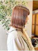 小顔ネオウルフナチュラル外はねミディアム大人かわいい20代30代