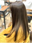 【猪俣望】ベージュで柔らかなストレートロング