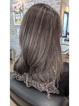 タスクヘア(TASUKU HAIR) 大人ハイライト