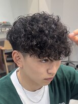 フィフスパーク(fifth PARK)&nbsp;渋谷スペインカールラルフカール刈り上げ高めツーブロックメンズ