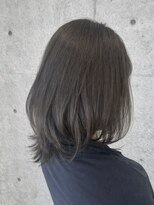ジゼル 前橋(Giselle)&nbsp;グレージュカラー×ミディアムレイヤーボブ