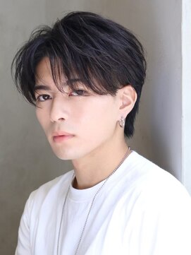 リタバイクロト(LITA by KUROT) 那覇/刈り上げセンターパート/波巻きツイストスパイラル