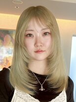 トップヘアー スパアンドリラクゼーション 安城(spa&relaxation)&nbsp;安城韓国風ハッシュカット顔まわりレイヤーミントベージュ20代