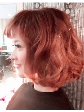 アビアンドアッシュ(Abi&Ass) 1ブリーチ後の透明感ピンクアッシュカラー♪