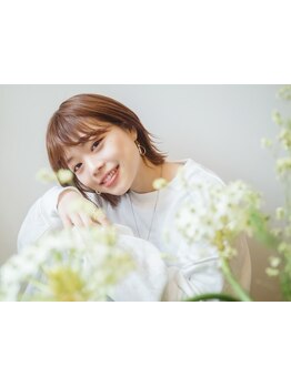 透明感溢れるNaturalな色味を実現!コンセプトは"大人トレンド感"。季節に合ったとびきり似合うStyleを提案!