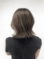 ベルム(Belme)&nbsp;3ヶ月持つ！褪色が気にならづらいハイライト