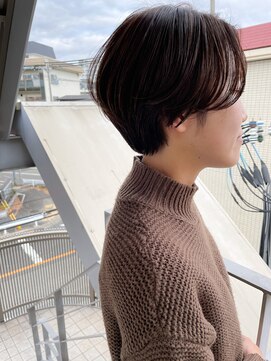 オーシャン(Ocean) 刈り上げショート/ハンサムショート/白髪ぼかしハイライト