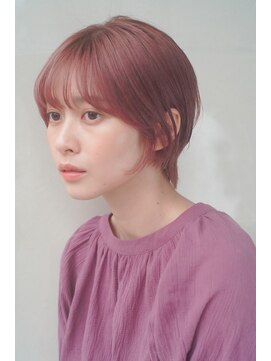 レジュアル(RESSUAL) ピンク　大人かわいい　フェザーバング　マッシュショート