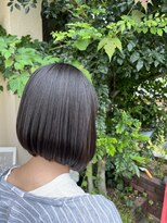 ナナホシ(NANAHOSI)&nbsp;前下がりボブ