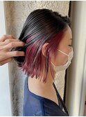 カシスピンクインナーカラー×ナチュラル前下がりボブ
