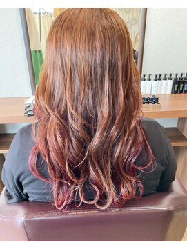 ハチニイニ(822) ブリーチ無しインナーカラー