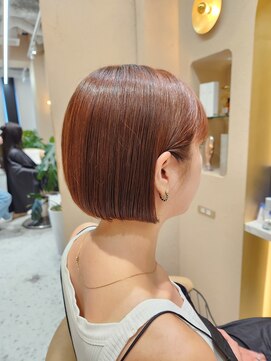 プアメリア 名古屋(Puamelia) 名駅 栄 名古屋駅 ブリーチなしダブルカラー ボブ インナー