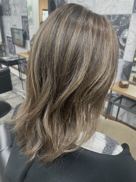 ウルトラヘアー ULTRA HAIR ハイライトバレイヤージュ