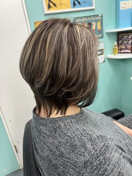アスイン(asuin)の写真/【半個室あり／すすきの】白髪を美しくカバー！あなたの魅力を引き出すグレイカラーサロンです♪