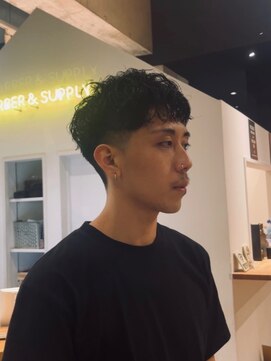 クオンヒール 堺筋本町店(QUON HEAL) スペインカール/スパイキーショート/ブルーブラックサーフカール