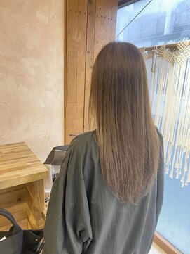 ベベ バイ モップス(be'be' by MOPS) ブリーチ1回で出来るグレージュカラー