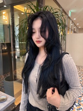 大人可愛いベージュレイヤーハッシュカット