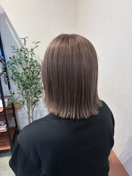 クロエ バイ ラヴィズム(CLOE by LUVISM) カット、ブリーチカラー