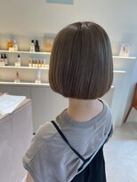 ノルン バイ シェリッシュ(Norn by sheriche) ミルク多めミルクティグレージュ