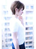 大人かわいい斜めバングひし形耳かけショート【Cloud zero】