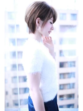 クラウドゼロ(Cloud zero) 大人かわいい斜めバングひし形耳かけショート【Cloud zero】