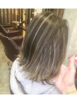 キー(kｅｙ)&nbsp;アッシュベージュ