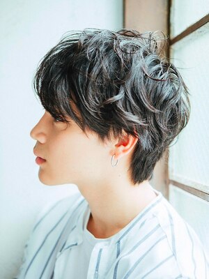 男の身だしなみはヘアスタイルから!クセを活かしたカットでおさまりの良いスタイルに☆駅チカなのも嬉しい!