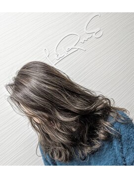 ラルム(LaRmE) グレージュWHITEハイライト