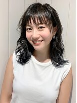 アルト(Alto) 20代30代40代小顔ふんわりくびれ無造作カール・エアリーミディ