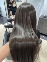 ラブクロムトーキョー オモテサンドウ(LOVECHROME OMOTESANDO)&nbsp;美髪ツヤ髪ロング　簡単スタイリング　髪質改善