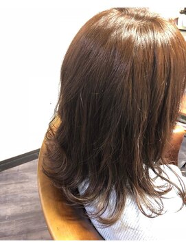 カミケン 方木田店(kamiken.) 外ハネくびれミディ大人可愛いさらツヤ小顔【カミケン方木田店】