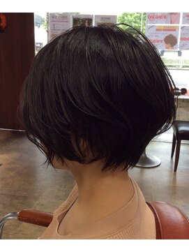 ヘアー ステージ ギヴ HAIR STAGE Give 弁天町店 コンパクトフォルム