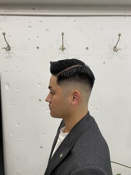 ウェルネス(Wellness) スキンフェード