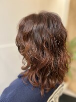 バドゥ(bud)&nbsp;ちょいウルフパーマ×カシスベージュ