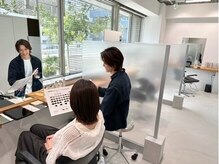 大人女性が通うプライベートサロン「hu」経験豊富なスタイリストがマンツーマンで理想のスタイルを叶えます