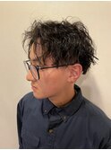 黒髪短髪/スパイラルパーマ/シャドウパーマ/センターパート