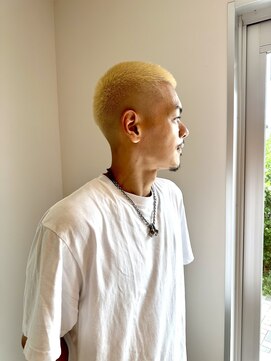 リノア 鵠沼海岸(LINOA) デザインカラー/レイヤーカット/ウェットヘア/オリーブベージュ