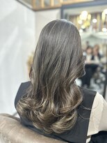 ビューティーガレージ カワゴエ(Beauty Garage Kawagoe) 白髪ぼかしハイライト 顔周りレイヤー
