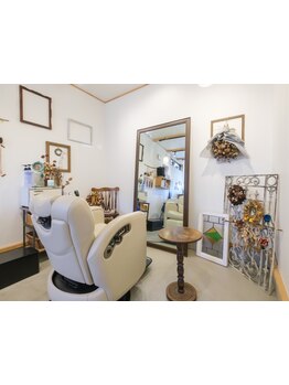 1席のみの隠れ家サロン◇カウンセリングから仕上げまでマンツーマンで対応◎髪のお悩みに向き合います。