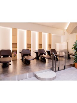 《上質な癒し時間を》初めての方でもリラックスできるアットホームなサロン♪一人一人に寄り添う接客が人気