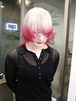 フェイスレイヤーカットホワイトシルバーカラーデザインカラー